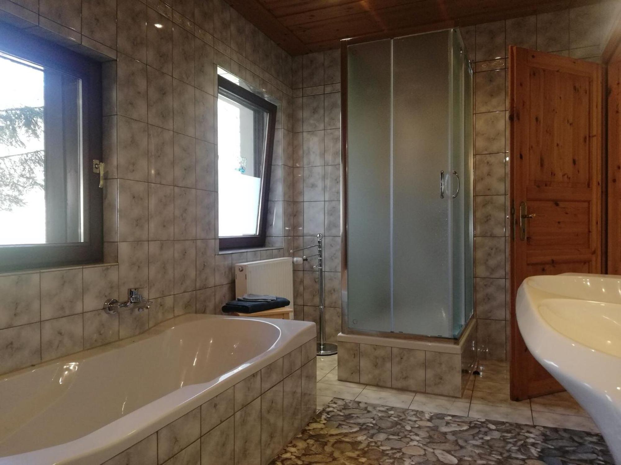 Apartment With Panoramic View Бротероде Екстериор снимка