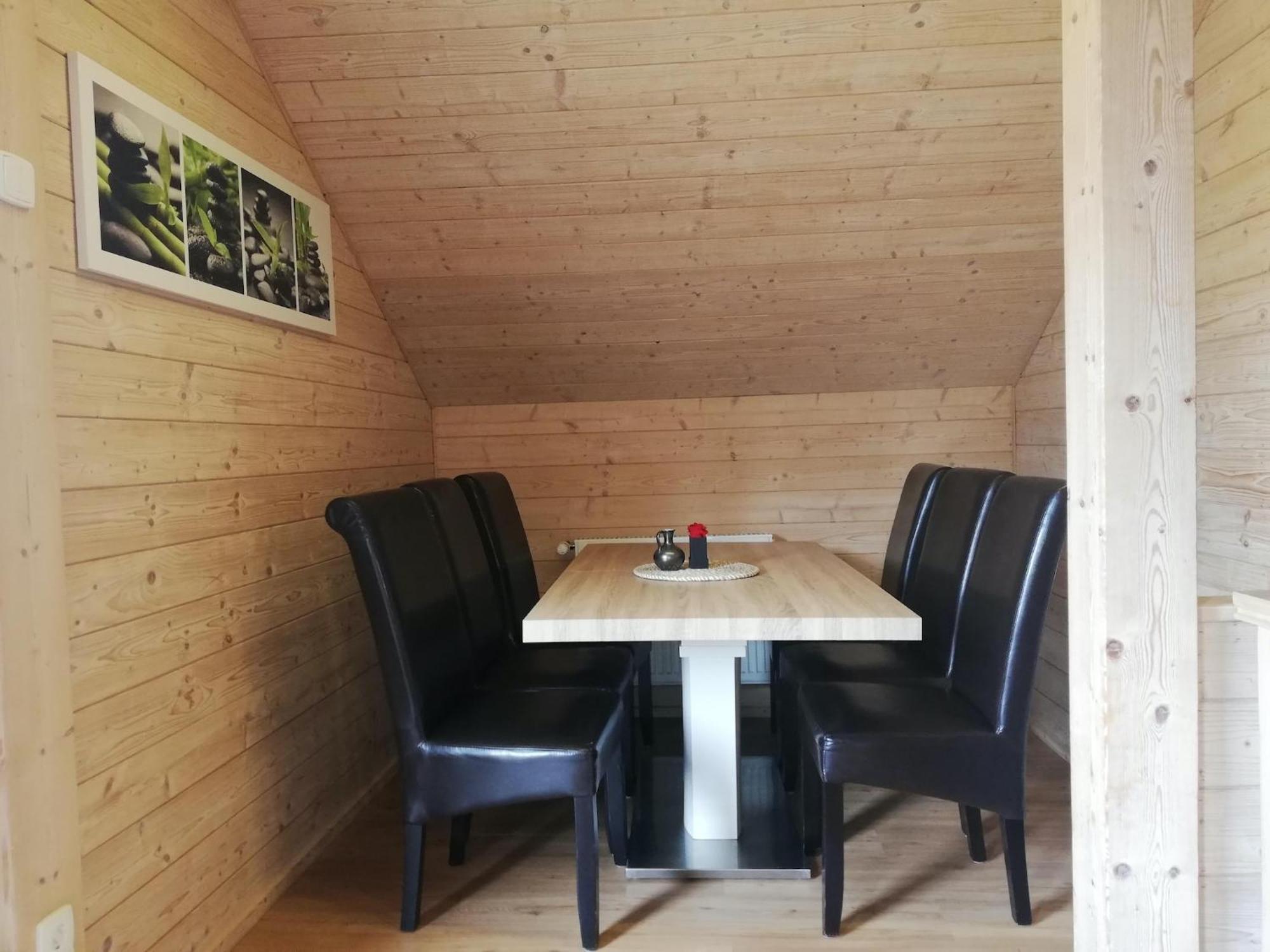 Apartment With Panoramic View Бротероде Екстериор снимка